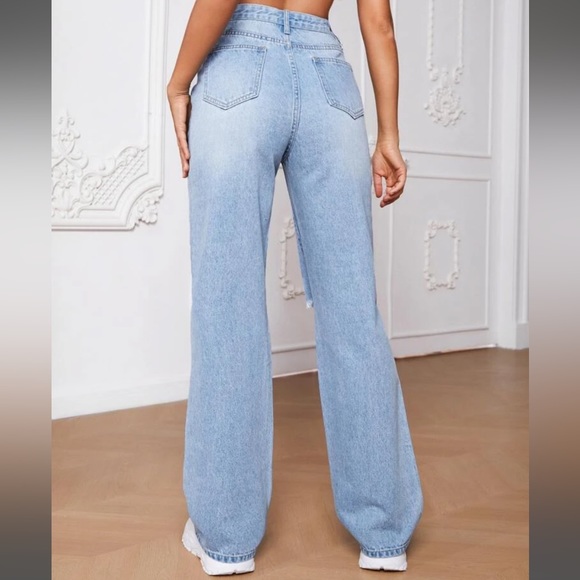 High Waist Ripped Straight Leg Jeans - Picture 2 of 5